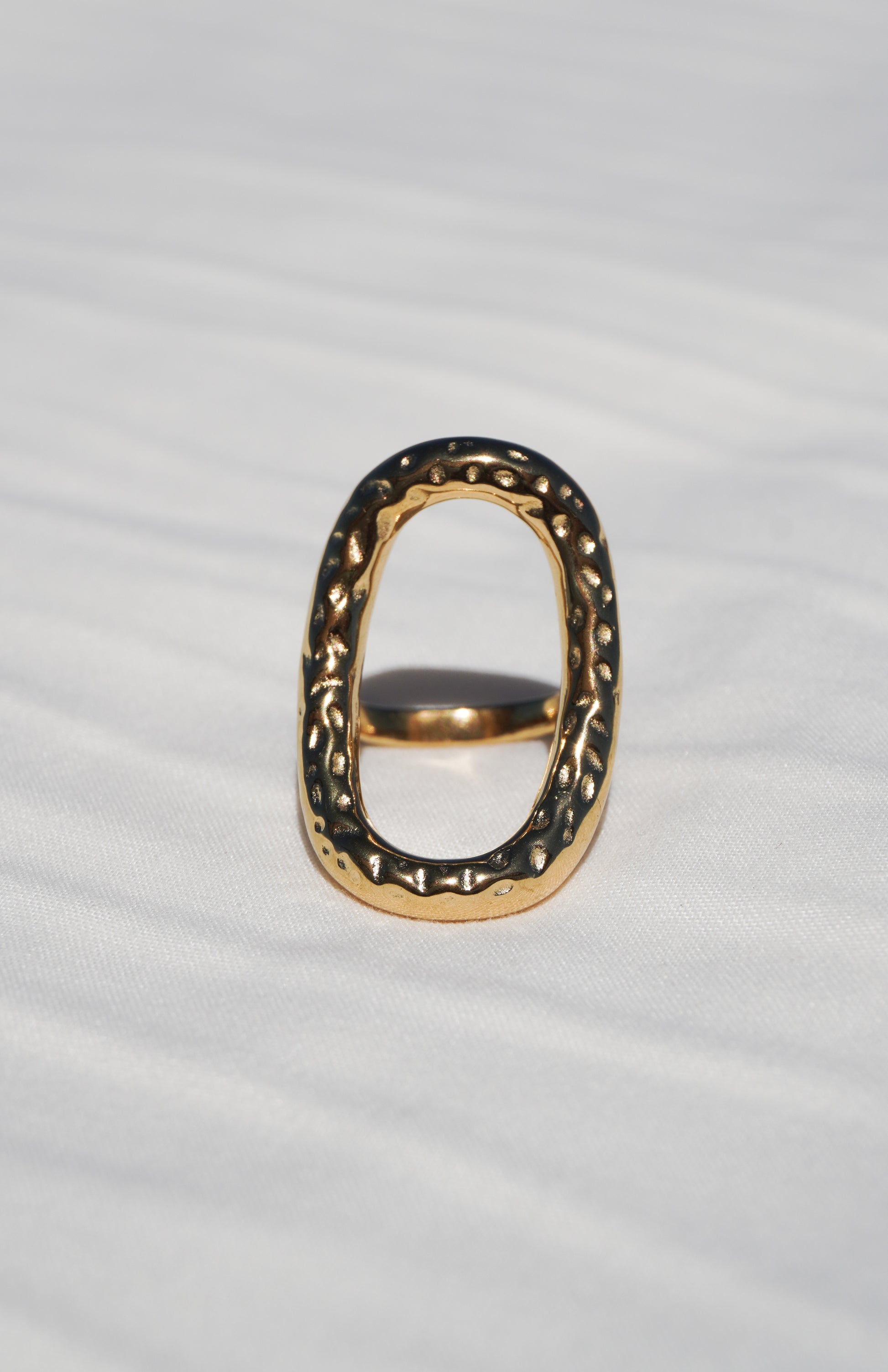Anillo Celine