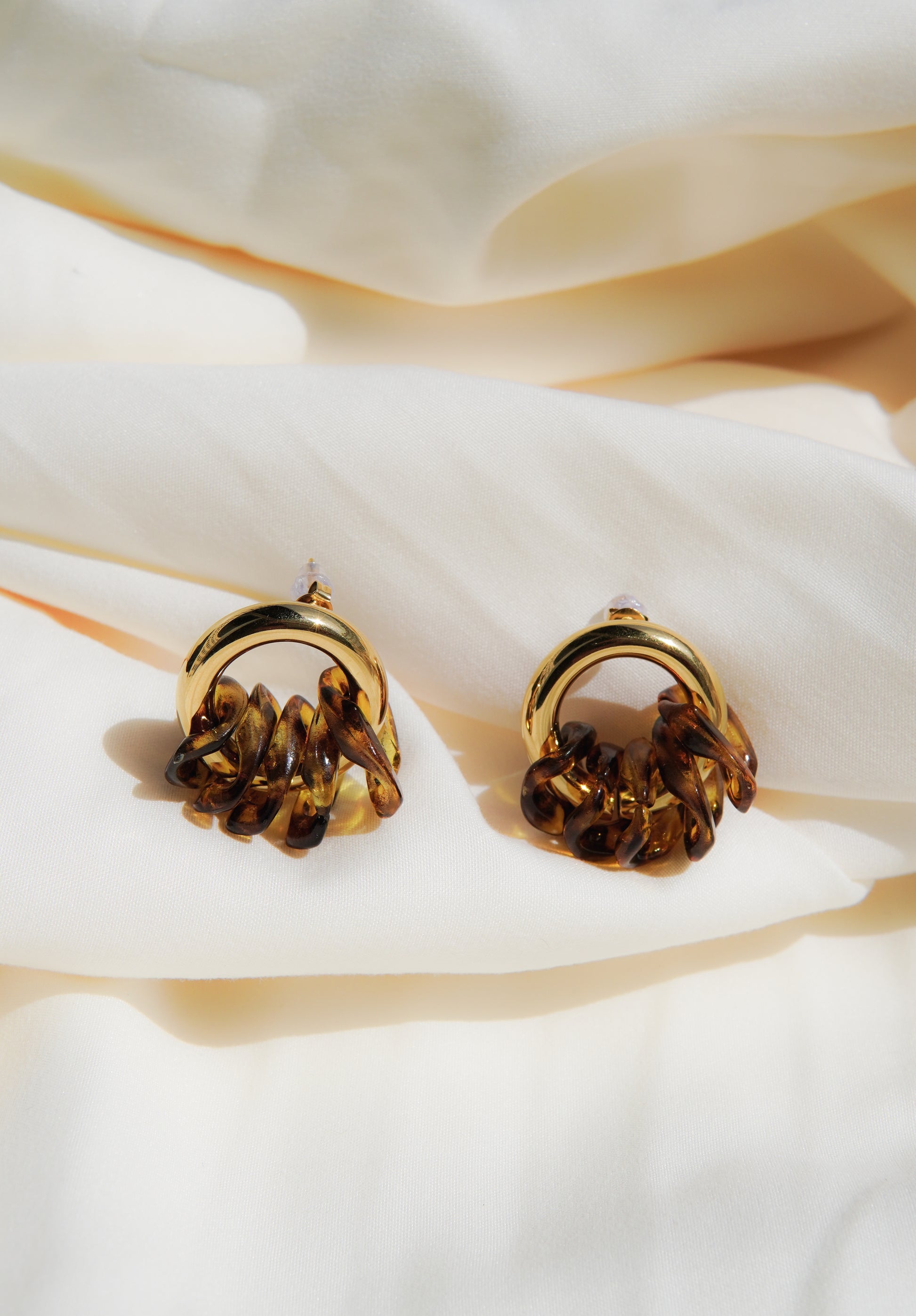 Aretes Savage
