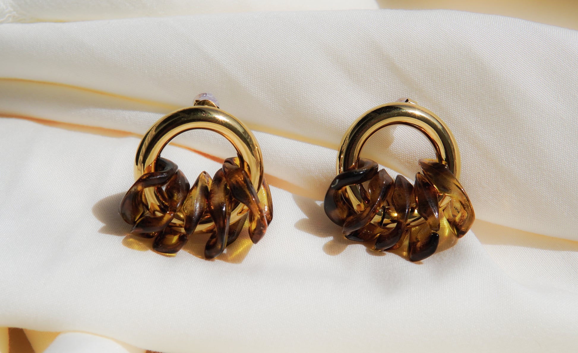 Aretes Savage