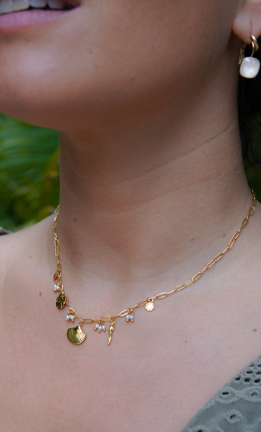 Collar Shell