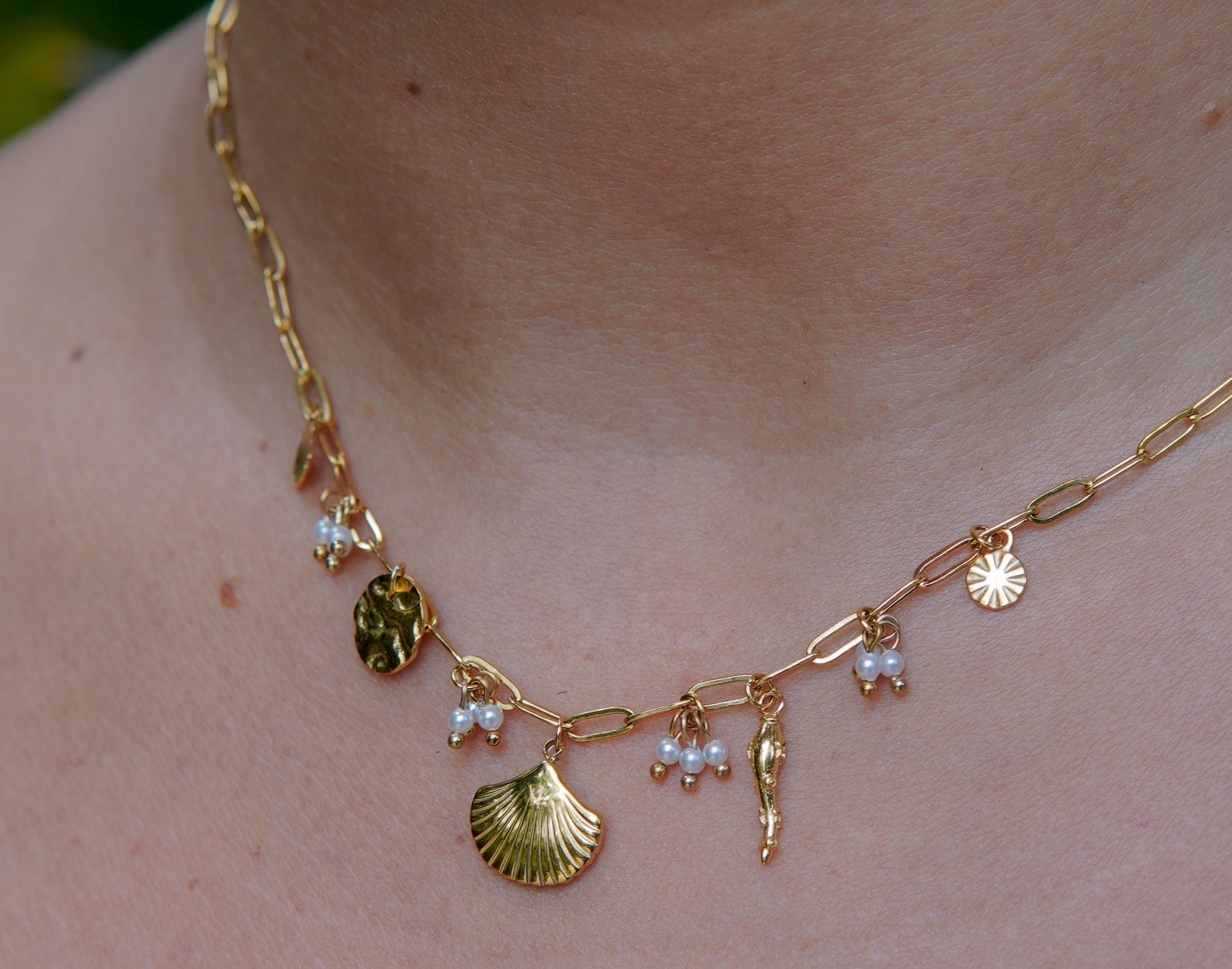 Collar Shell