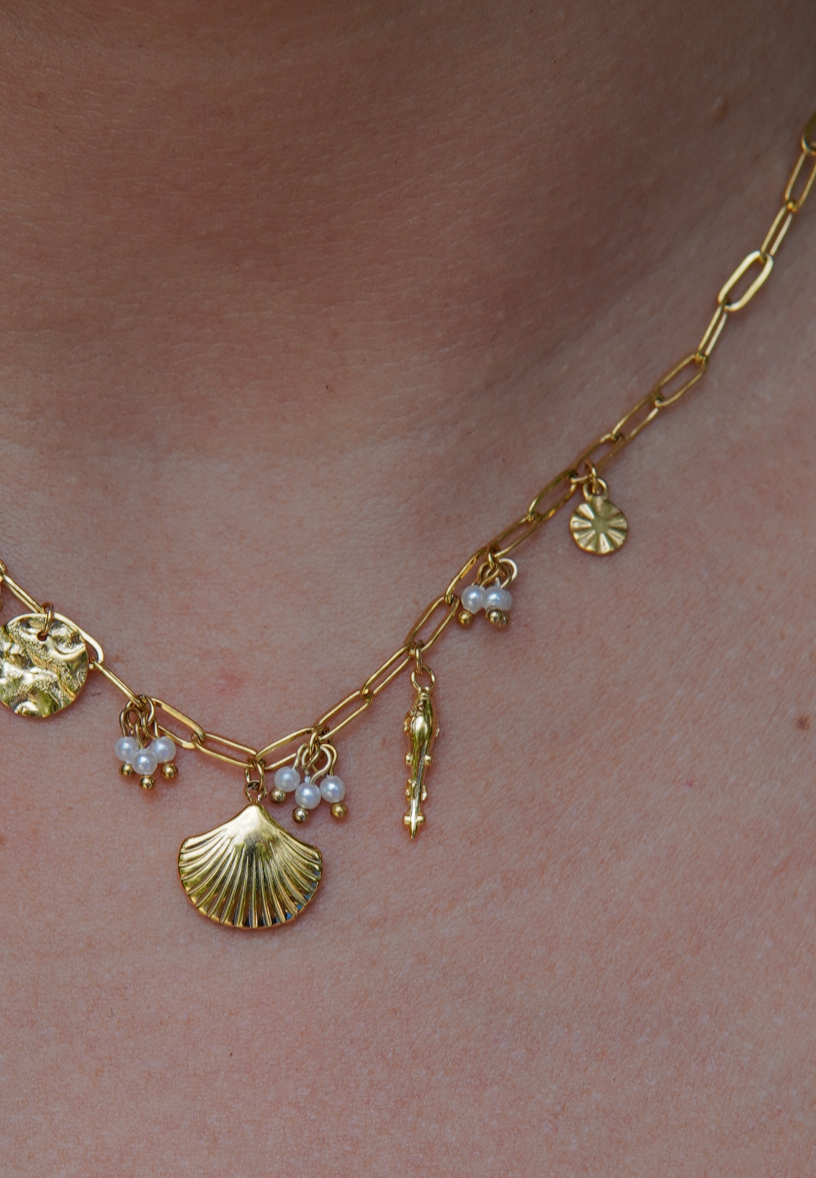 Collar Shell