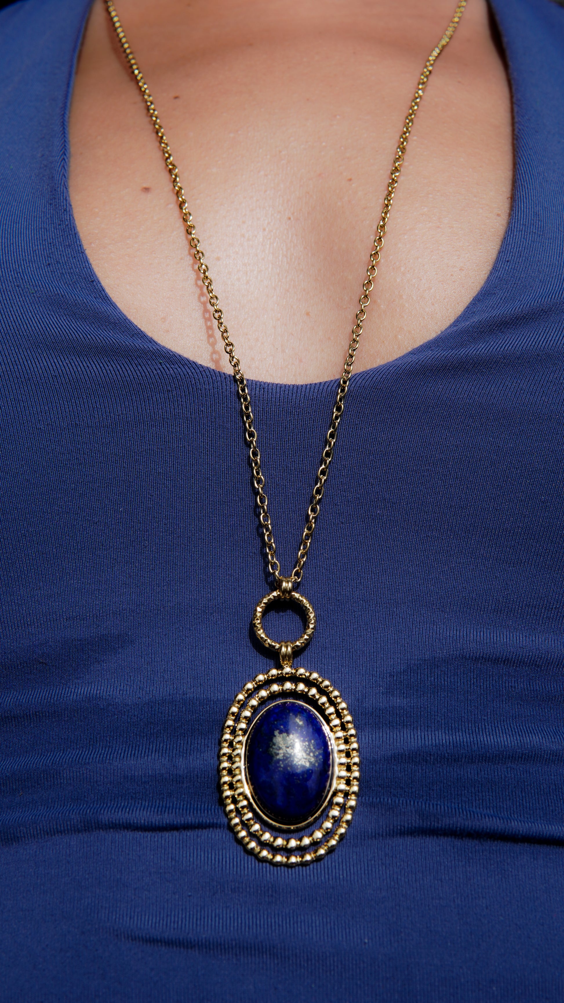 Collar Indira